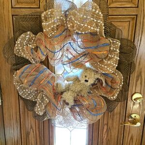 Handcrafted Patriotic/Xmas Burlap & Mesh Weath with Boyd’s Bears PARKER B. POOCH